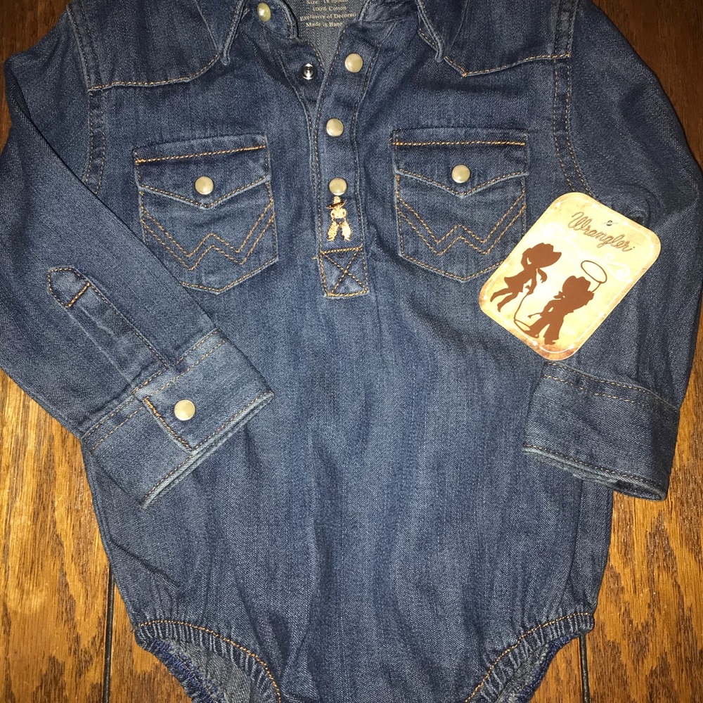 Wrangler boys 18 months pearl snap denim onesie